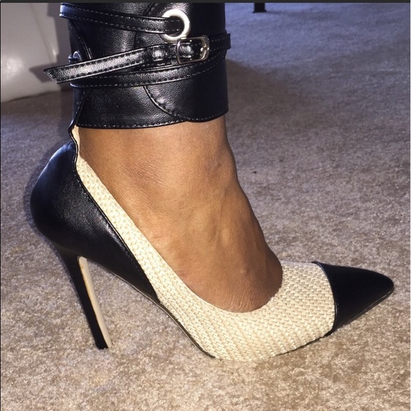 JoJo Cat Shoes - Ankle cuffed heels 👠
